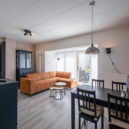 Holiday Home With Garden And Beach De Koog  Buitenkant foto
